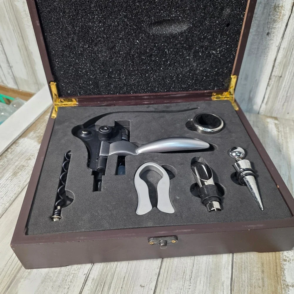 Professional 6 Piece Wine Opener Set with Lever Corkscrew in Wooden Gift Box